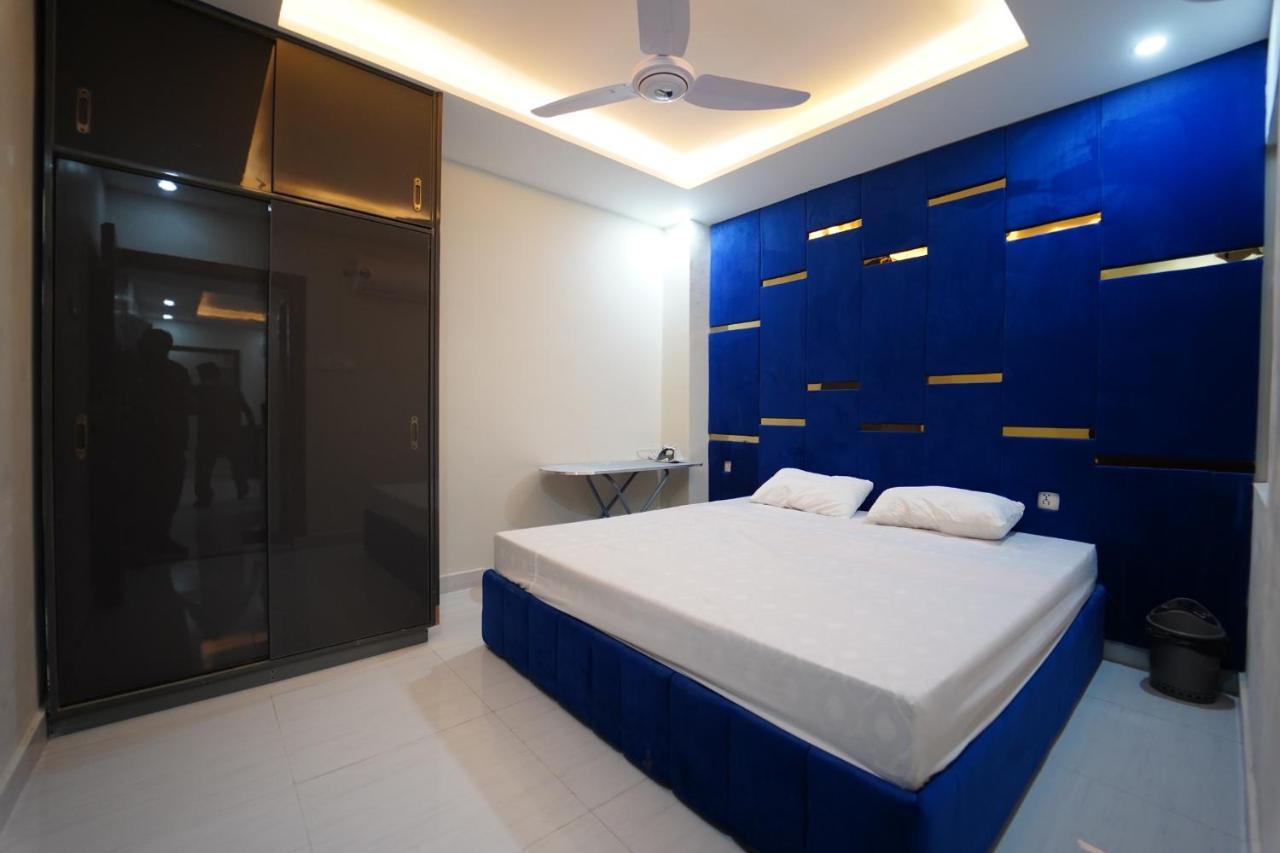 Premier Heights Jhelum Hotel Екстериор снимка