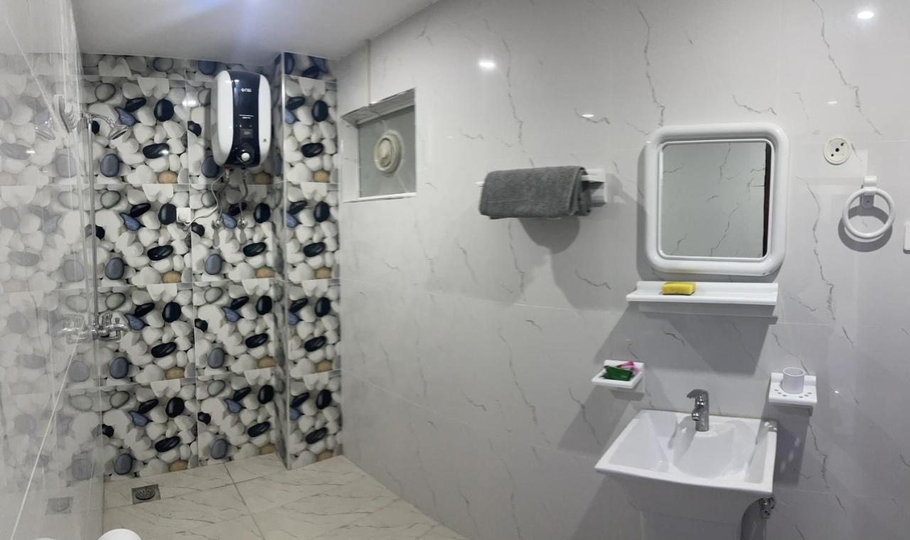 Premier Heights Jhelum Hotel Екстериор снимка